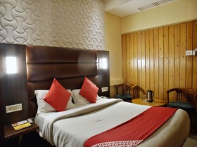 Hotel Ganga by OYO
