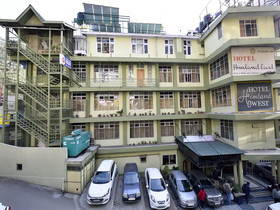 Hotel Himland East By OYO Rooms