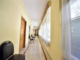 Hotel Himland East By OYO Rooms