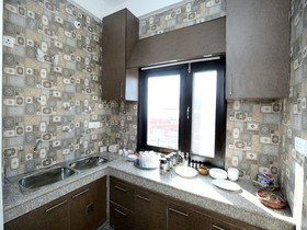 OYO 13307 Home Luxury Stay Shoghi