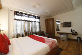 Shimla Palace By OYO Rooms