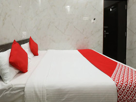 Guru Comforts By OYO Rooms