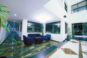 Hotel CN Windsor