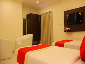 Hotel Rajmahal Orchid By OYO Rooms