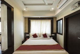 Silver Suites by OYO