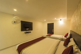 Silver Suites by OYO