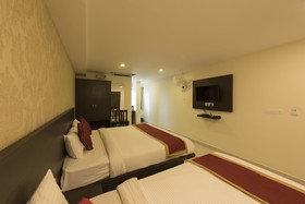 Silver Suites by OYO