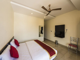 Sri Venkatesha Residency By OYO Rooms