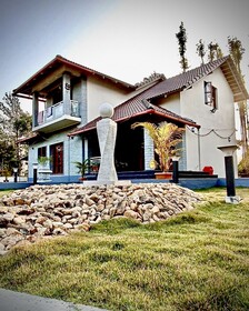 Thrilok Vihar