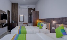 Treebo Trend Lucent The Homely Stay