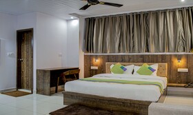 Treebo Trend Lucent The Homely Stay