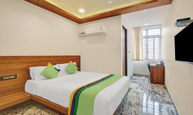 Treebo Trip Shreys Inn Vijayapura, Chikmagalur