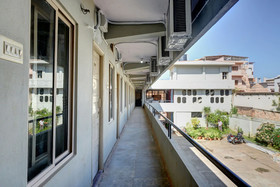 Vishnu Residency By OYO Rooms