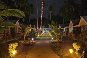 Honey Moon Beach Resort