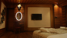 Sandyy Wavess Beach Resort