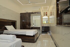 Hotel Cyril