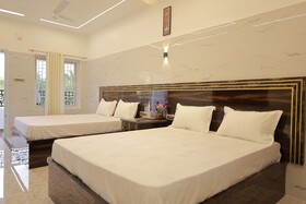 Hotel Cyril