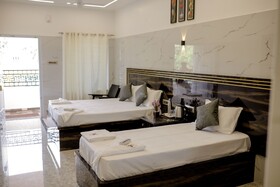 Hotel Cyril