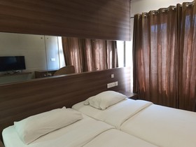 Hotel Palmyra Grand Inn