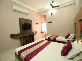 Hotel Sky Ark