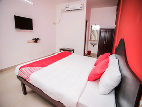 OYO 26646 Hotel Aljemin