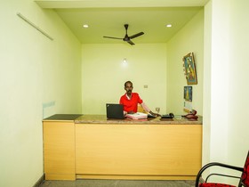OYO 26646 Hotel Aljemin