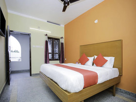 Sri Subbiah Inn By OYO Rooms