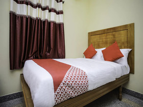 Sri Subbiah Inn By OYO Rooms