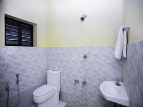 Sri Subbiah Inn By OYO Rooms