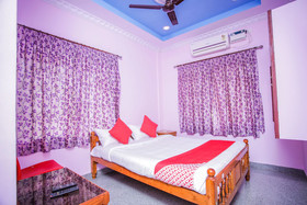 The Grand Diamond By OYO Rooms