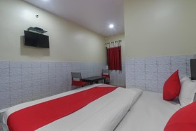 Hotel Hill View by OYO Rooms