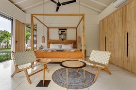 Over Water Villas - Rumah Hutan