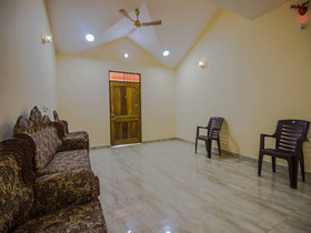 OYO Home 13914 Graceful Studio