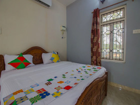 OYO Home 14644 Riverview Studio