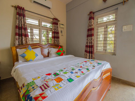 OYO Home 14644 Riverview Studio