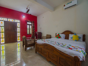 OYO Home 14644 Riverview Studio