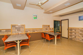 Bluemoon Check-Inn By OYO Rooms