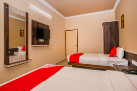 Bluemoon Check-Inn By OYO Rooms