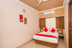 Bluemoon Check-Inn By OYO Rooms