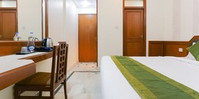 Capital O 797 Adarsh Inn