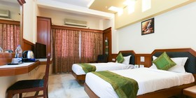 Capital O 797 Adarsh Inn