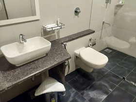 37th Crescent Boutique Suites by OYO