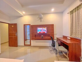 Aero Hotel