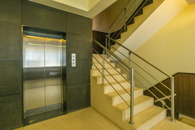 Agi Dynasty Suites By OYO Rooms