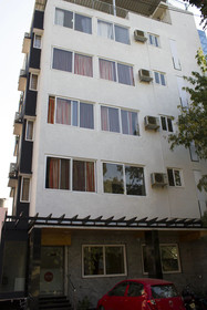 Aira Apartments by OYO Rooms