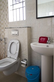 Aira Apartments by OYO Rooms
