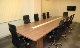 Akshaya Aura