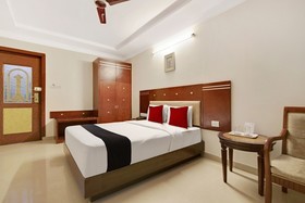 Amethyst Business Hotel by OYO Rooms