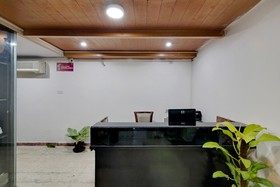 Amethyst Business Hotel by OYO Rooms