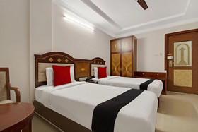 Amethyst Business Hotel by OYO Rooms